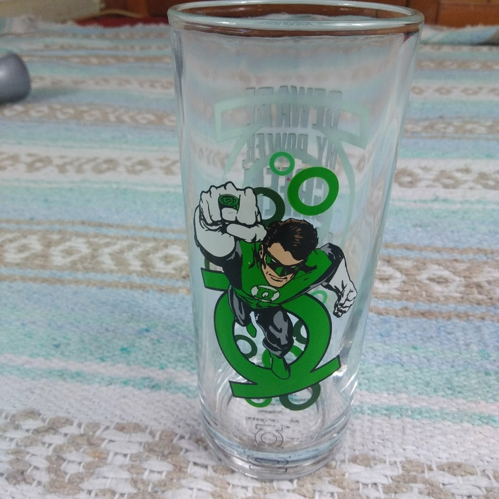 GREEN LANTERN GRAPHIC GLASS HEAVY